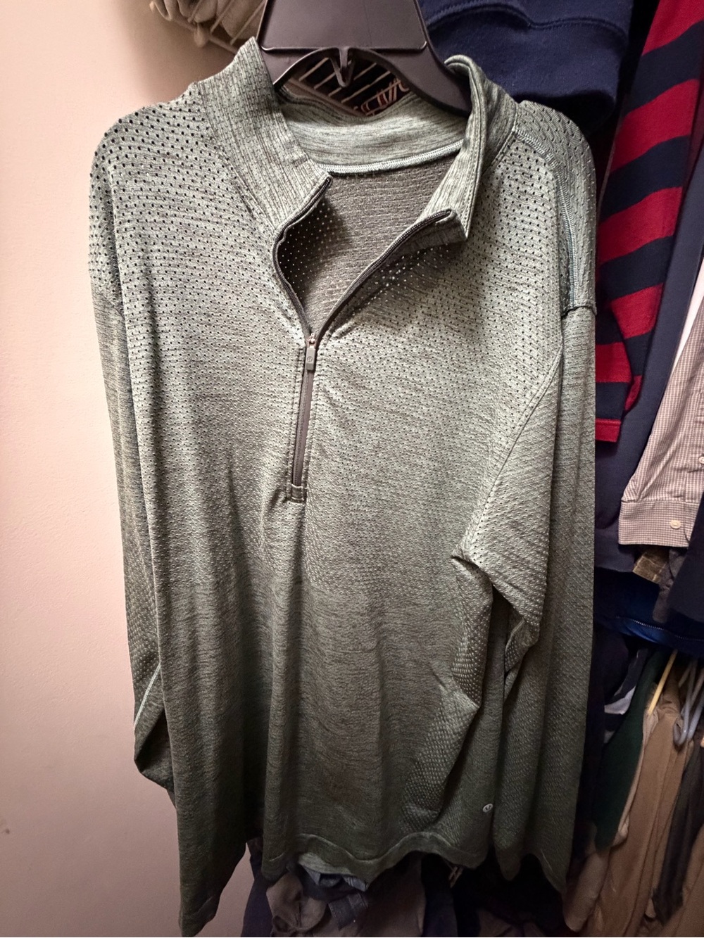 lululemon athletica Men's Olive Green Half-Zip Performance Jacket